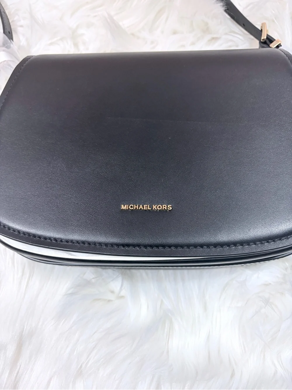 Michael Kors Lydia Small Leather Flap Messenger✨brand new
